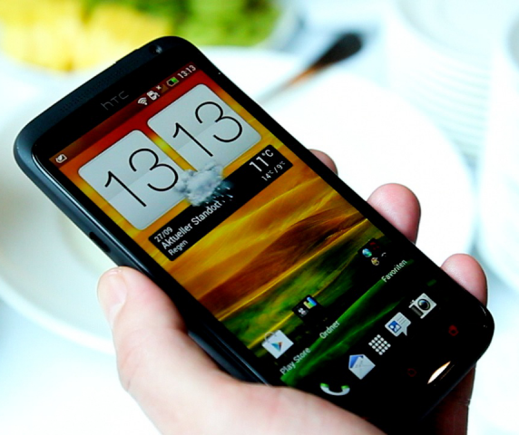 HTCs One X Plus (Bilder: Daniel Pook/Golem.de)